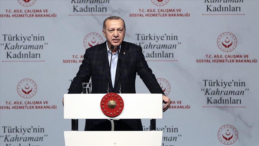 أردوغان: "عالم منافق" يحتفل بالمرأة وضميره ميت مع طالبات اللجوء