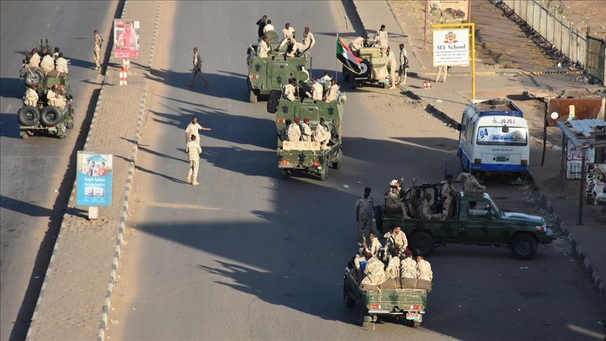 السودان.. توقيف أجنبيين على خلفية محاولة اغتيال حمدوك