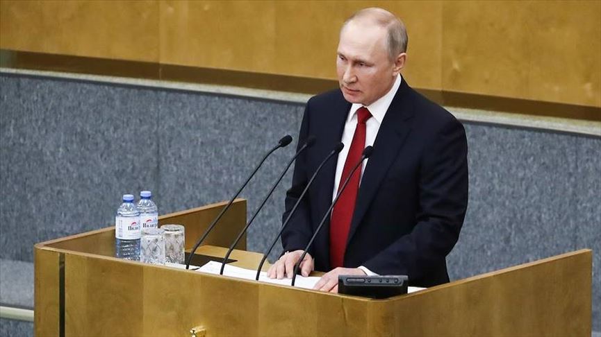 В Госдуме предлагают снять ограничения на количество сроков президента