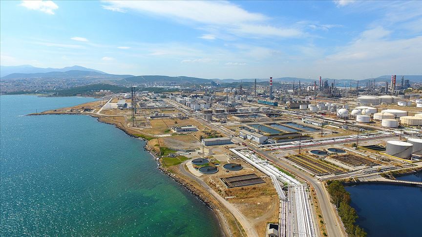 Tüpraş'tan üniversite öğrencilerine profesyonel iş deneyimi fırsatı