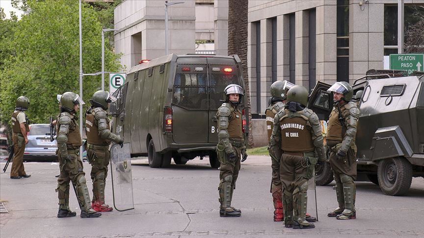 Robbers escape with $15M in Chile airport heist