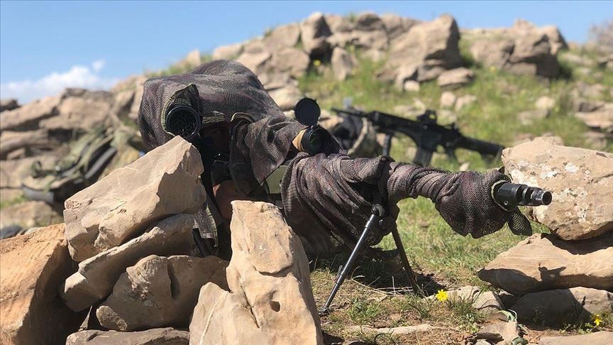 الدفاع التركية: تحييد 3 إرهابيين من "ي ب ك" شمالي سوريا