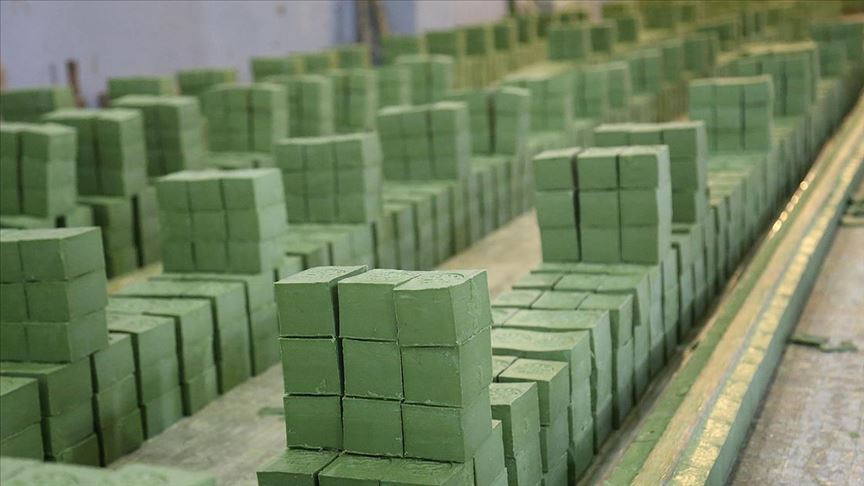 geleneksel yontemlerle hazirlanan nizip sabunu na ilgi