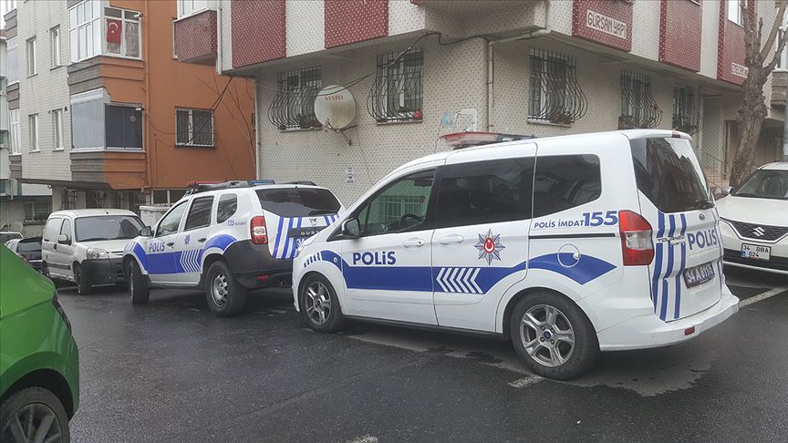 Esra Elönü'nün babası umre ziyareti sonrası hayatını kaybetti