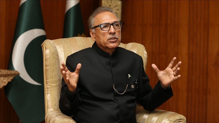Presidente de Pakistán visita China en medio de la pandemia COVID-19