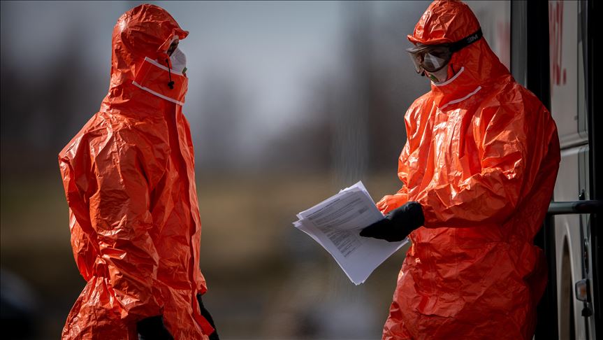 Polish environment minister tests positive for COVID-19