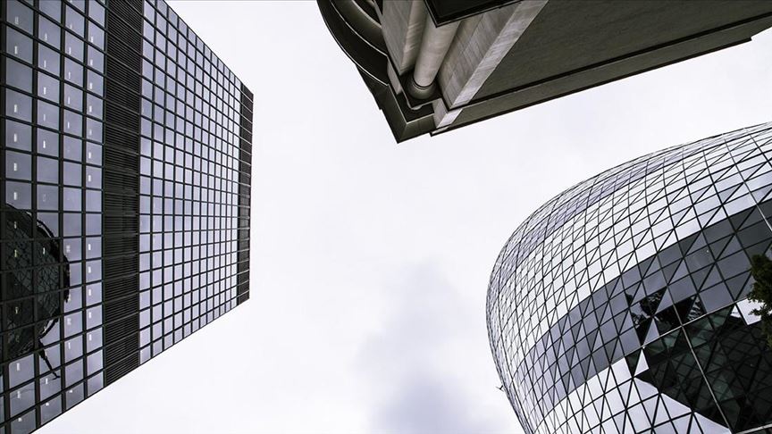 UK pledges $398B in loans to help businesses