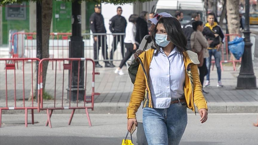 Tunus'ta kısmi sokağa çıkma yasağı ilan edildi