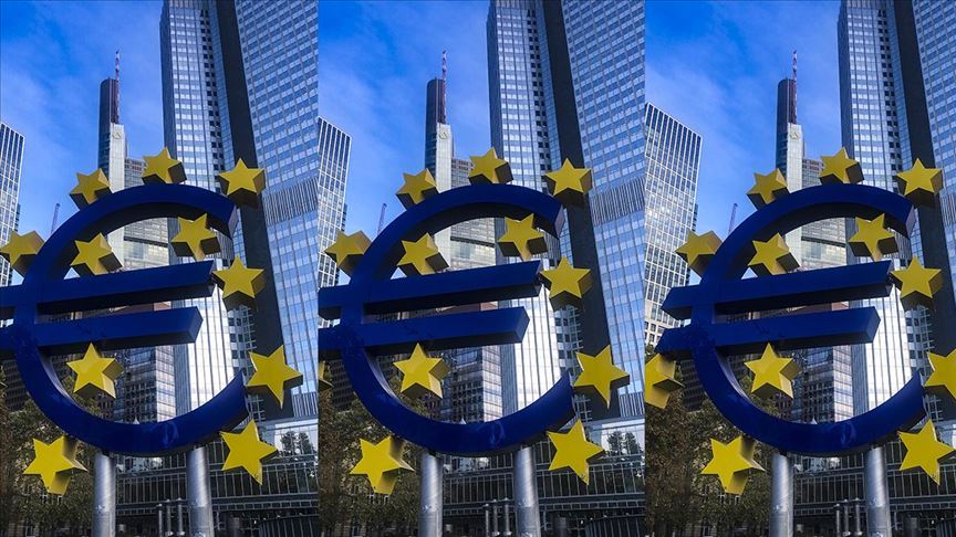 ECB sets up $820B bond-buying program amid coronavirus