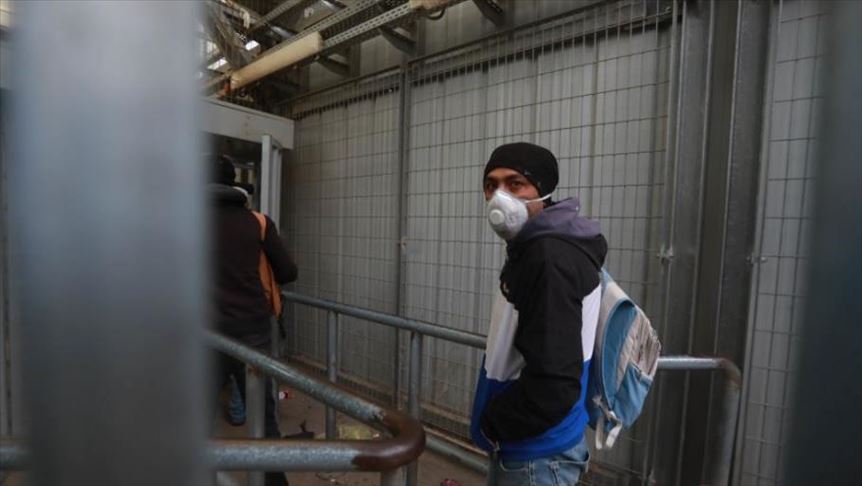 العمال الفلسطينيون يضطرون للمبيت بإسرائيل رغم مخاطر "كورونا"