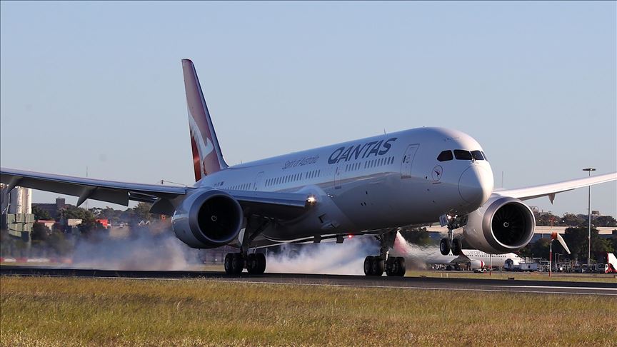 Australia: Qantas dan Jetstar tangguhkan penerbangan internasionalnya