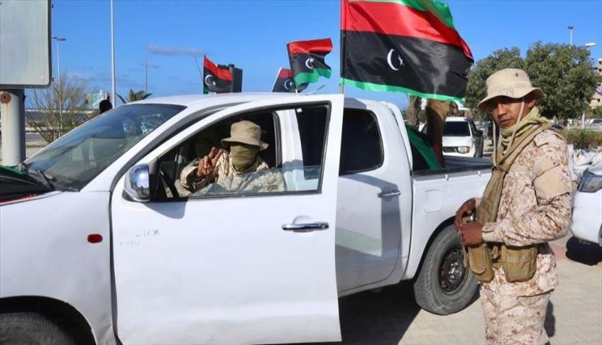 Libye : Haftar salue "la trêve du Coronavirus" et bombarde Tripoli!