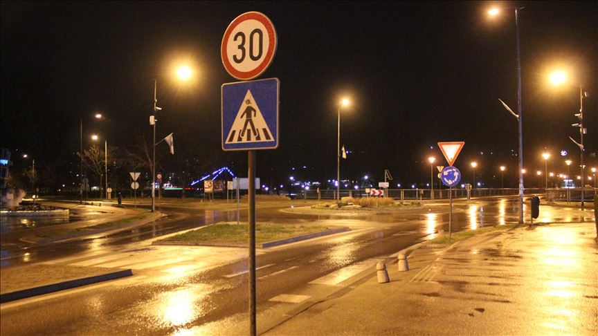 Zenica: Puste ulice Zenice usljed odluke o zabrani kretanja