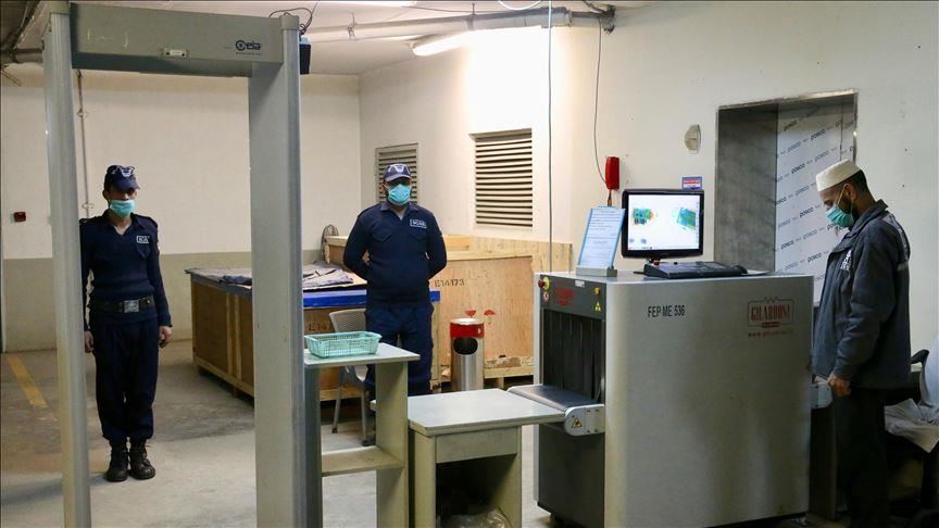 Pakistan Karachi S Province Set For Covid 19 Lockdown