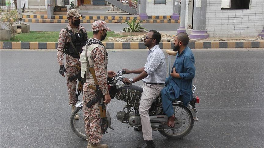 Pakistan stays under lockdown amid coronavirus outbreak