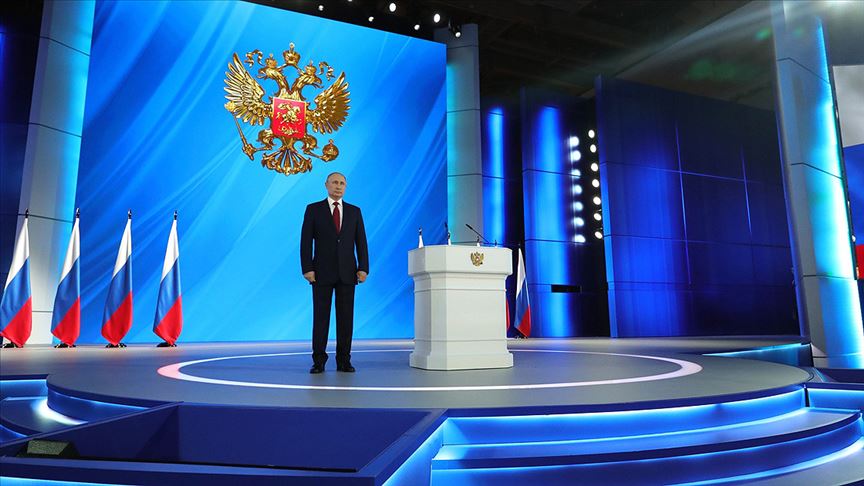 Putin’e ömür boyu başkanlık yolu açıldı