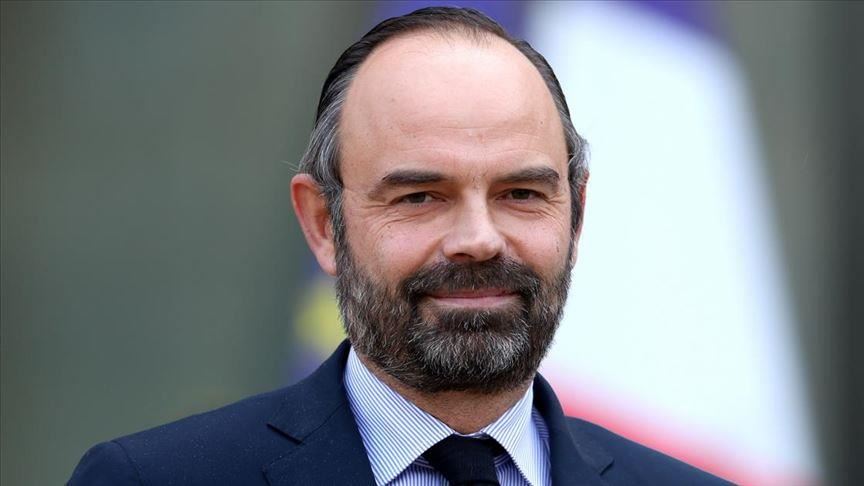 La France déclare l’« une économie de guerre »