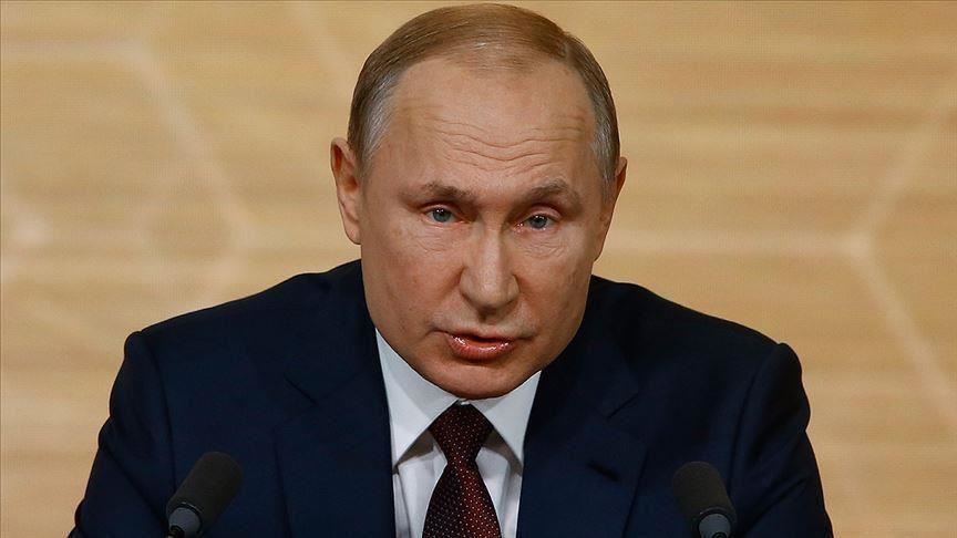 Путин подписал указ о переносе даты референдума