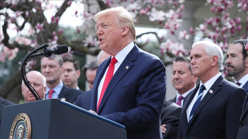 ANALISIS – Serangan virus korona rusak agenda pemilu Trump