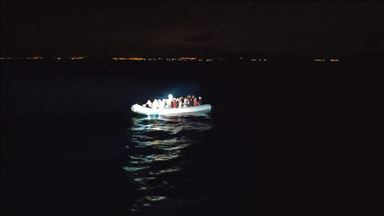 Yunan Sahil Güvenlik unsurlarınca geri itilen 79 sığınmacı kurtarıldı