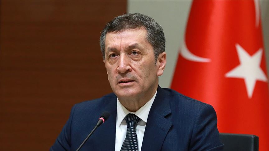 Bakan Selçuk: Öğretmenlerimiz, önümüzdeki haftadan itibaren öğrencileriyle irtibat halinde olacaklar