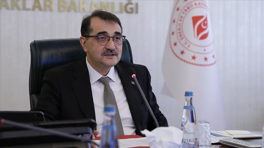 Bakan Dönmez: Elektrik ve doğal gazda hizmetler kesintisiz devam edecek