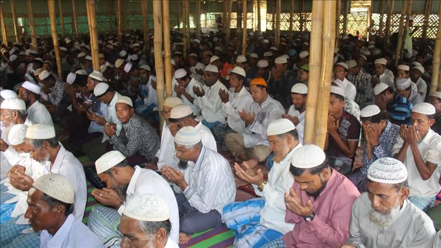 COVID-19: Bangladesh mulls suspending Friday prayers