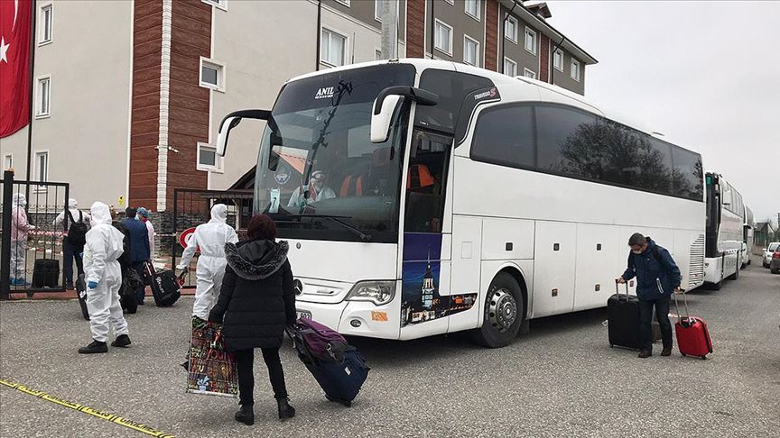 Ukrayna ve Özbekistan'dan gelen vatandaşlar Sakarya'da öğrenci yurtlarına yerleştirildi 