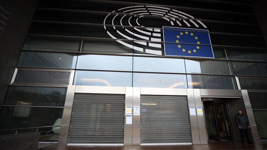 EU leaders clash over economic response to COVID-19