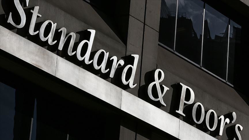 Standard & Poor's révise à la baisse la note de crédit de certains pays