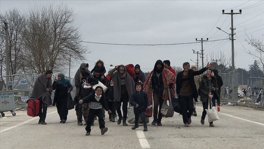 A la frontière grecque, les réfugiés décident de retourner en Turquie