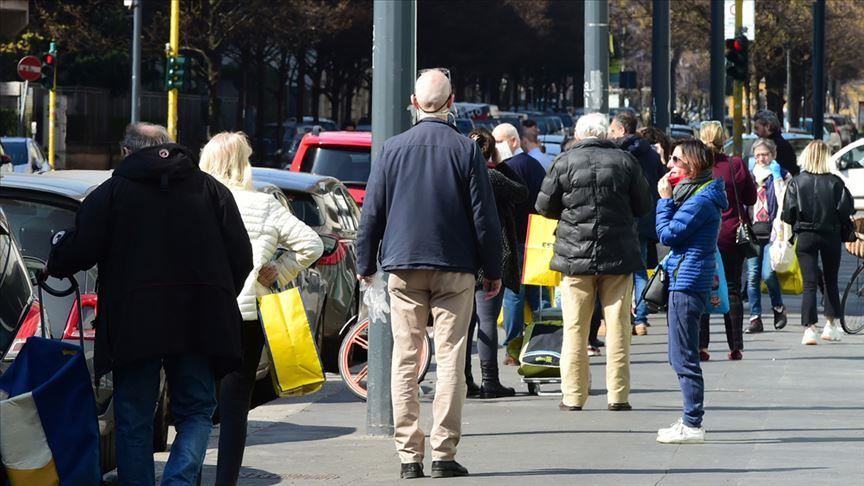 With record daily deaths, Italy's toll crosses 9,000