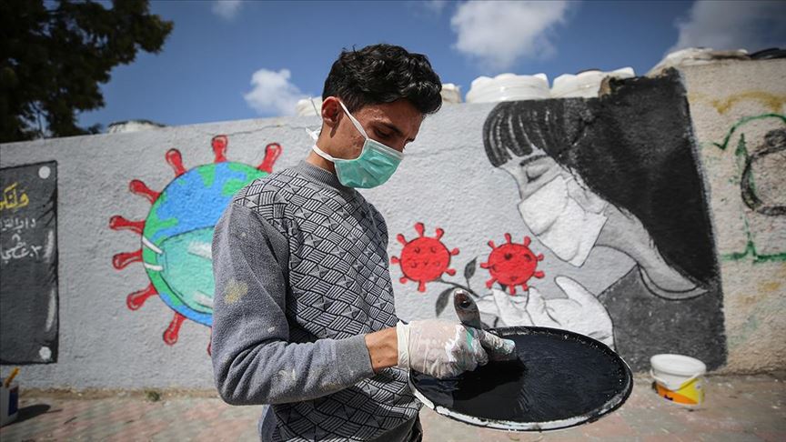 غزة جدارية عملاقة للتوعية بطرق الوقاية من كورونا