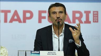 Turkey: Legendary goalkeeper positive for COVID-19