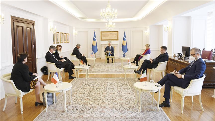 Predsednik Thaçi razgovarao s ambasadorima Kvinte i EU o daljim koracima nakon pada Vlade 