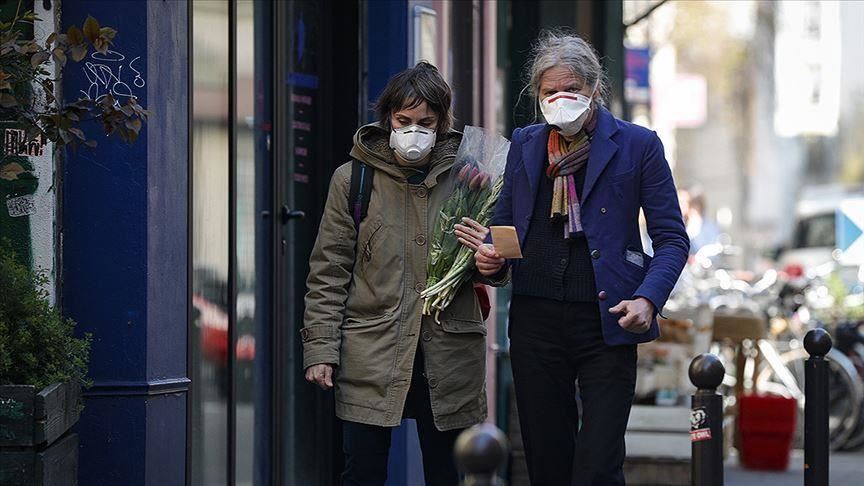 Në Francë regjistrohen 418 vdekje të reja nga COVID-19