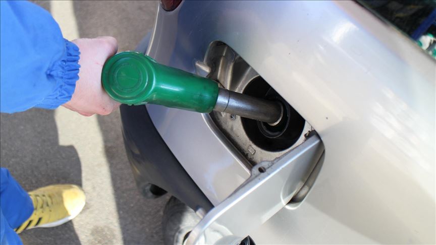 Hrvatska: Spremnik benzina pojeftinio za gotovo 3,5 eura