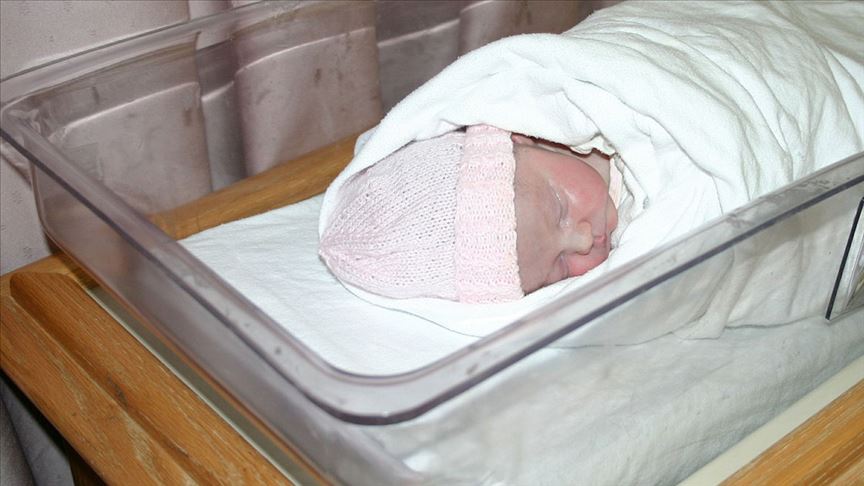 İran'da yeni doğan bebekte Kovid-19 tespit edildi
