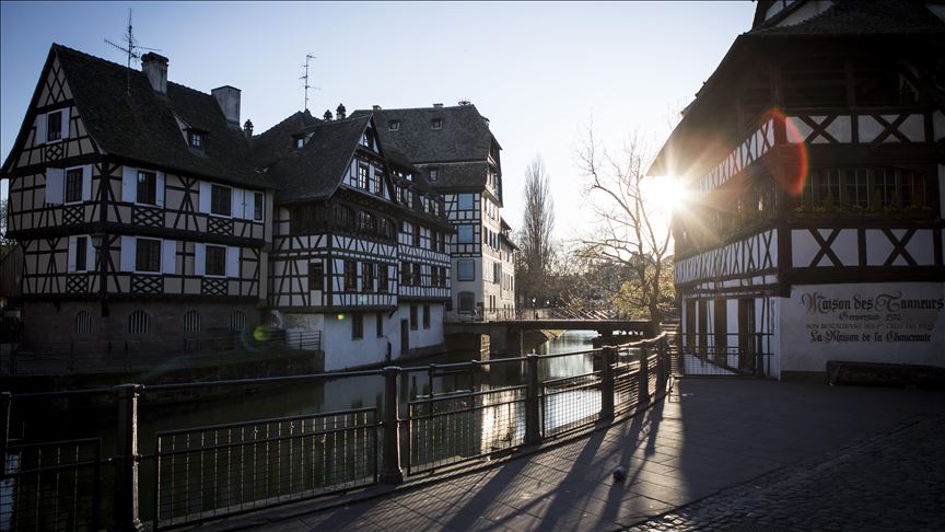 Usljed širenja koronavirusa: Prazne ulice i parkovi Strasbourga