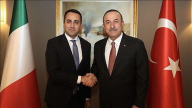 Wezîrê Îtalyayî Di Maio ji bo "piştevaniya dijî Kovîd-19"ê spasiya Çavuşoglu kir
