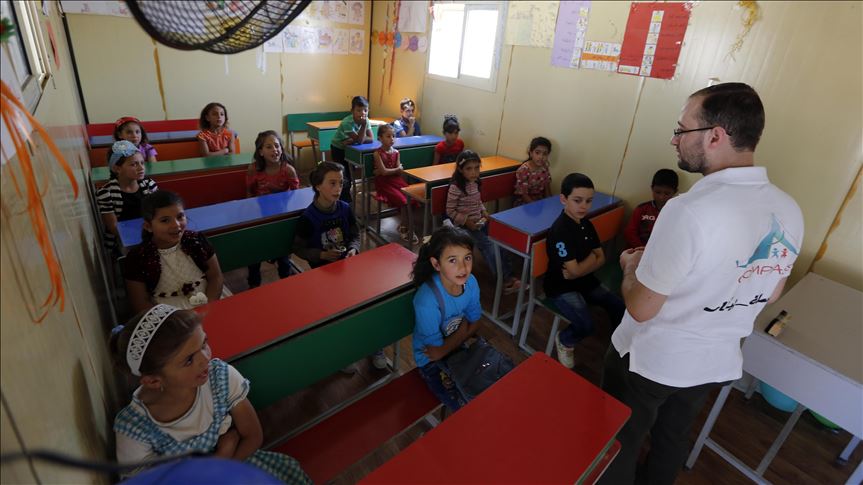 كورونا يفرض نفسه على التعليم في لبنان (تقرير)
