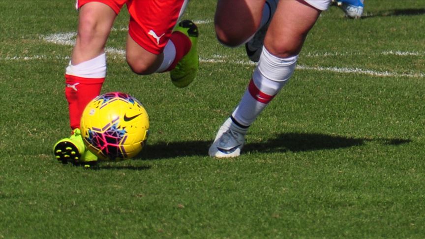Kadın futbolunda koronavirüsten vefat