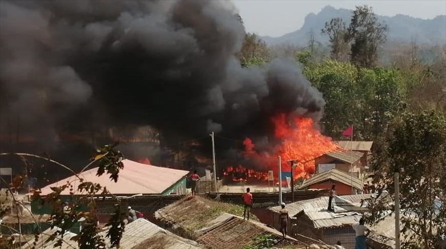 Fire damages Rohingya shanties in Bangladesh