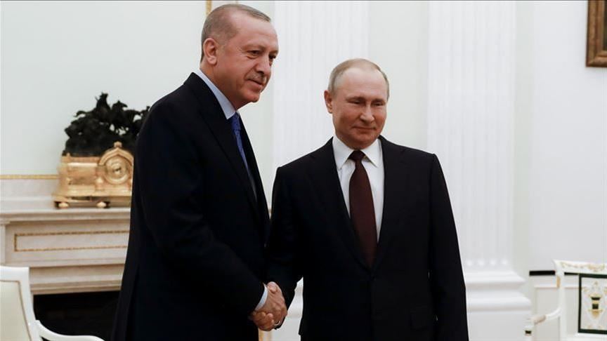 Turkish, Russian leaders discuss COVID-19, Syria on phone
