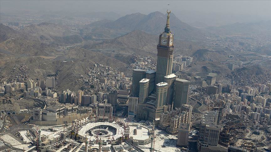 Saudi Arabia imposes curfew in Makkah, Medina
