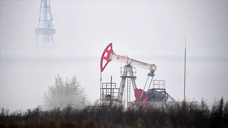 ترامب: خفض إنتاج النفط قد يتجاوز 15 مليون برميل يوميا