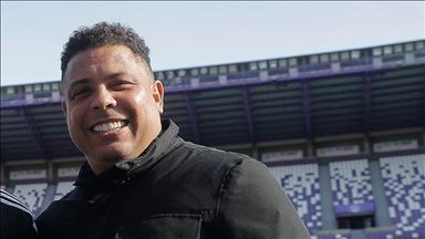 Ish-ylli brazilian Ronaldo thirrje tifozëve të qëndrojnë në shtëpi
