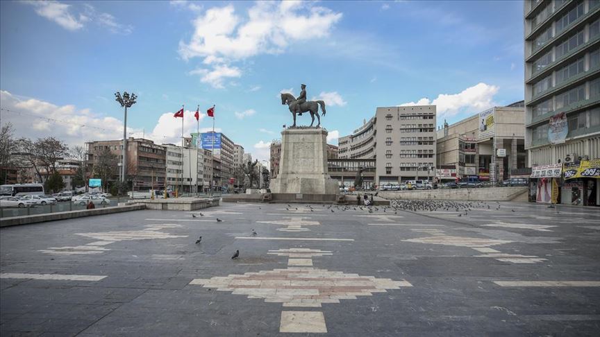Yurt genelinde koronavirüse karşı ilave tedbirlere ve 'Evde kal ...