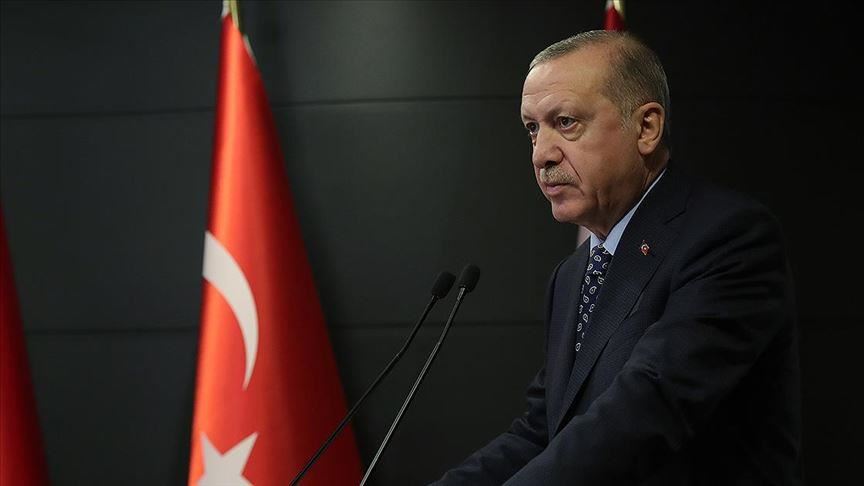 Bi fermana Serokomar Erdogan dê maske li welatiyên temen ji 20 heta 65 salî bên belavkirin