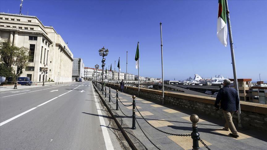 Algeria to impose curfews in all provinces